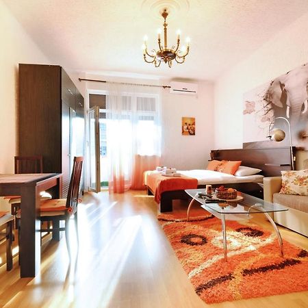 Apartment Alexandria เบลเกรด ภายนอก รูปภาพ