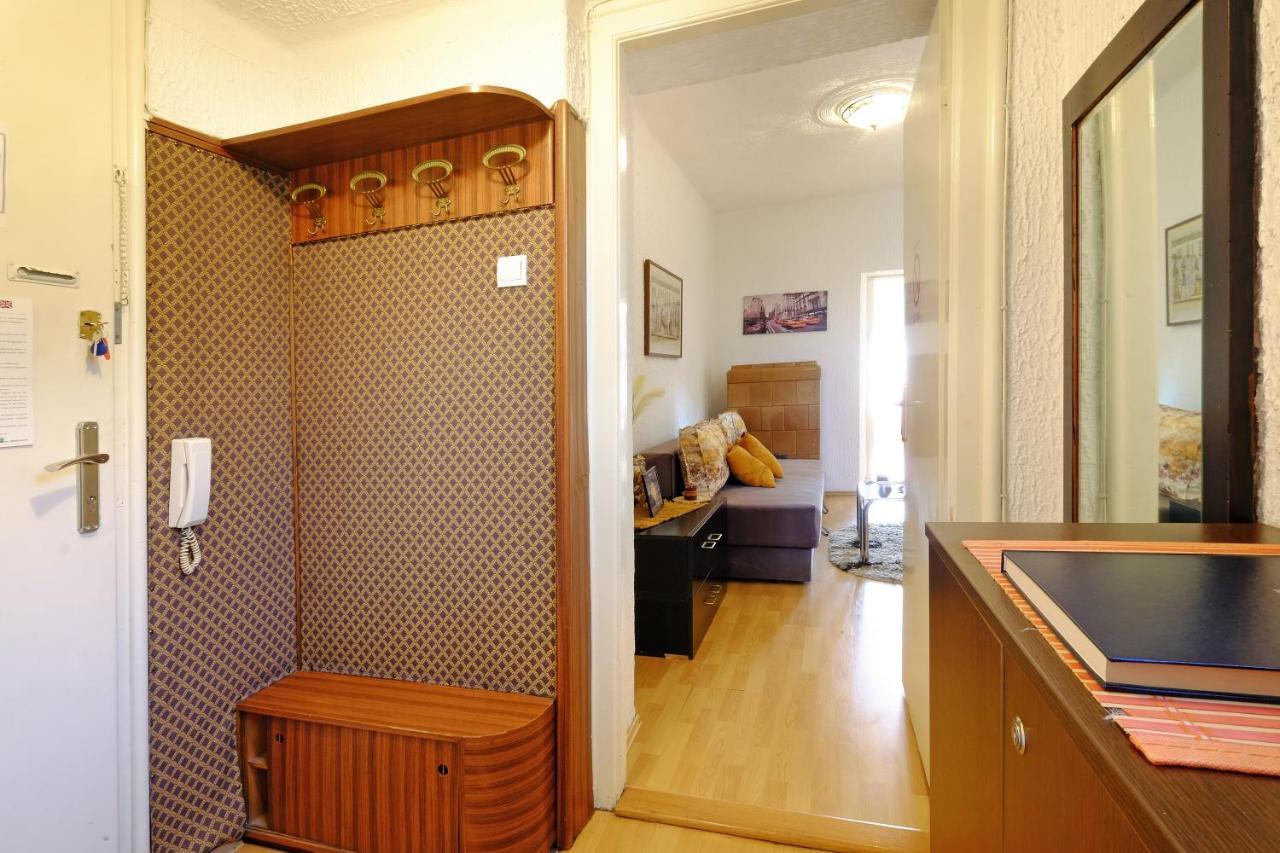 Apartment Alexandria เบลเกรด ภายนอก รูปภาพ